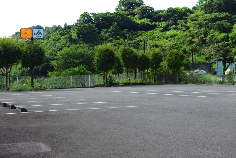 宇佐美ホール 駐車場