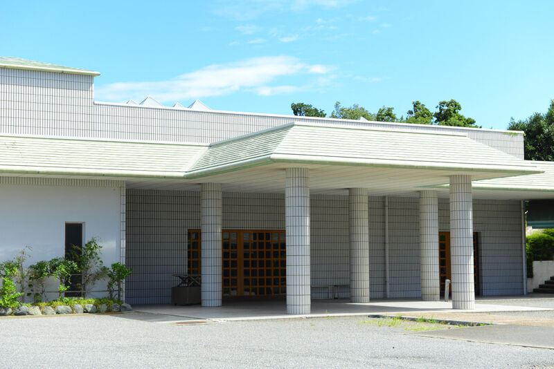 伊東市斎場 入り口