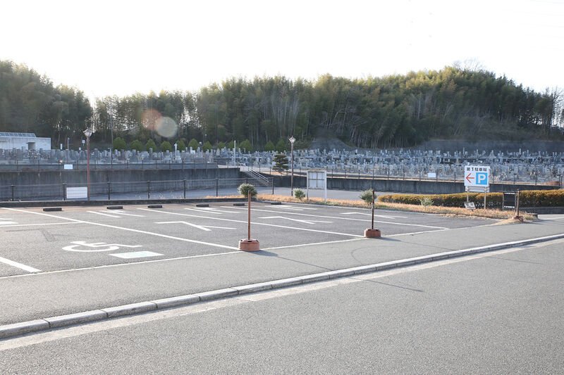 四日市市営 北大谷斎場 ー駐車場