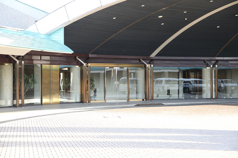 四日市市営 北大谷斎場 ー玄関