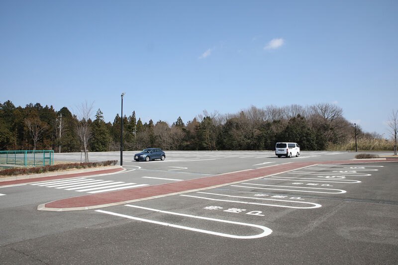 菰野町斎場 ー駐車場