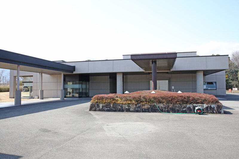 菰野町斎場 ー外観２
