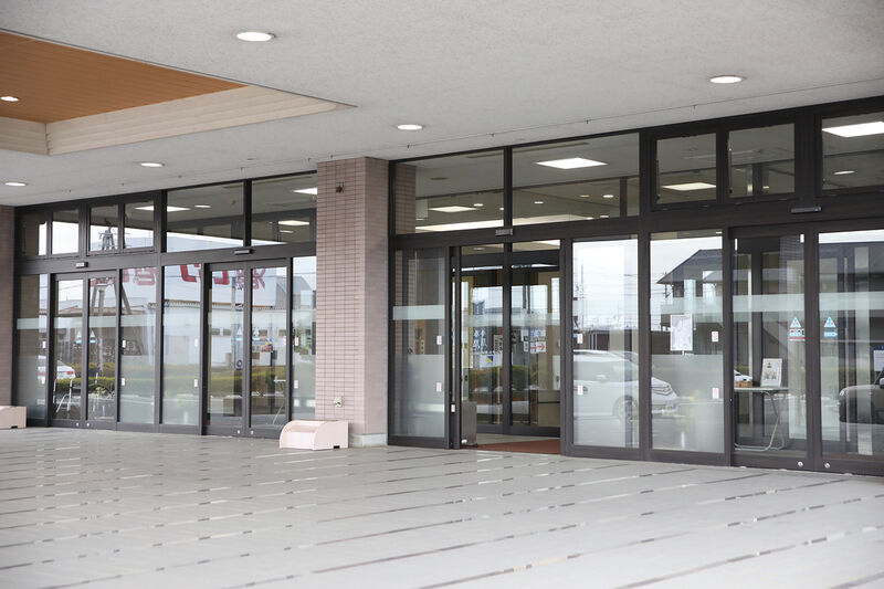 鈴鹿中央斎奉閣 玄関