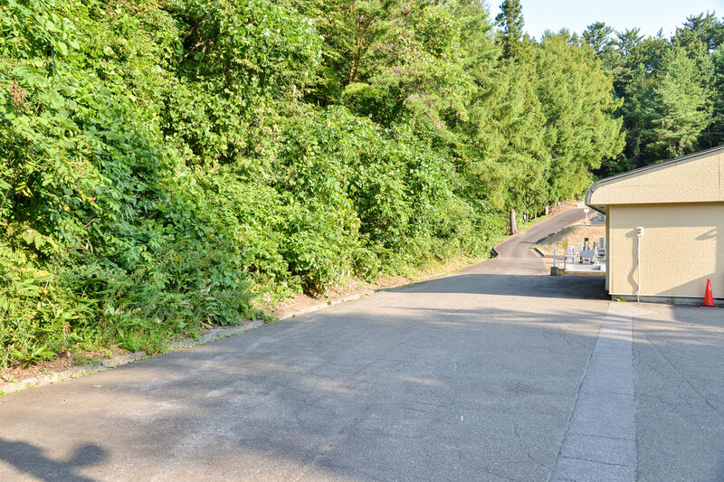 中泊町中里斎場 駐車場