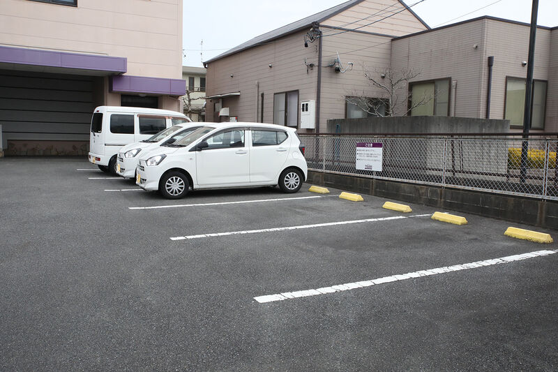 ティア白子 駐車場２