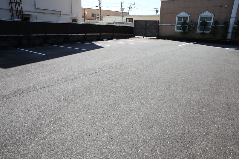 あいネットホール中島 駐車場