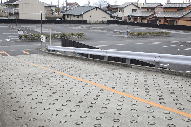 津北斎奉閣 駐車場