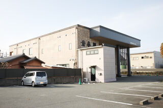 久居斎奉閣