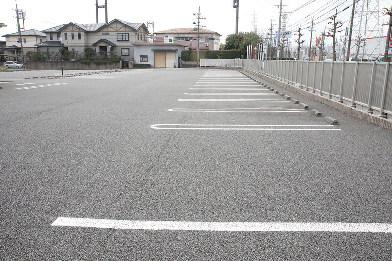 家族葬会館和ごころ末広 駐車場