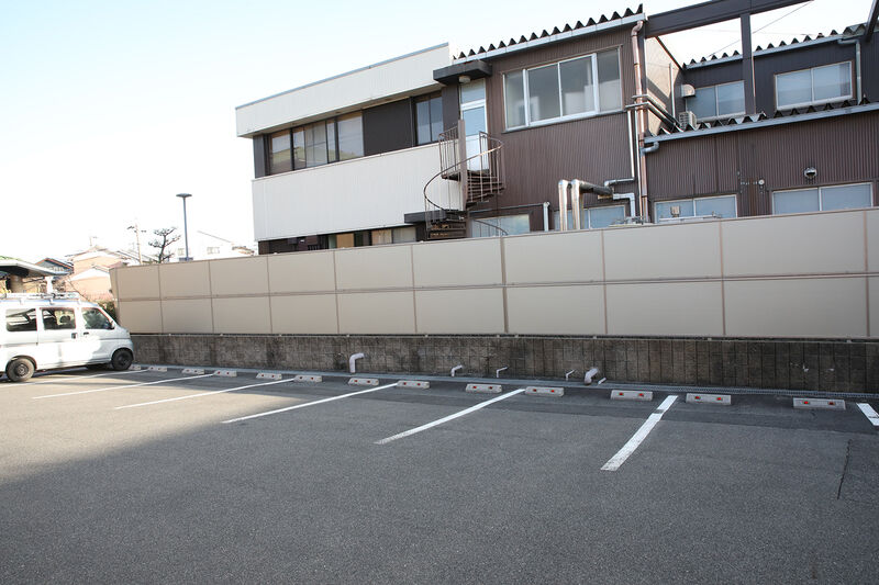 四日市光倫会舘 第二式場 ー駐車場