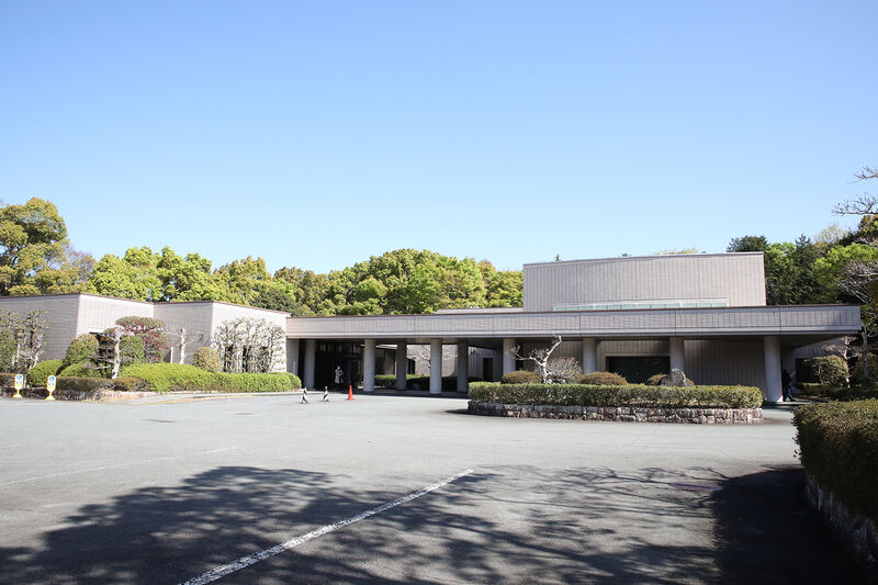 伊勢広域環境組合　斎場 外観