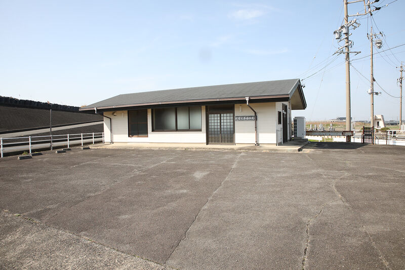 木曽岬町営火葬場 ー外観３