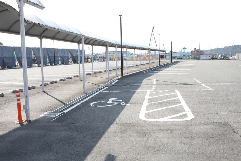 エンディングホール 愛灯館 阿下喜 ー駐車場