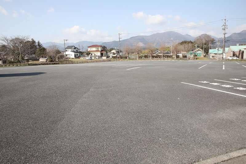 エンディングホール 愛灯館 大安 ー駐車場