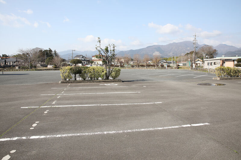 エンディングホール 愛灯館 大安 ー駐車場２