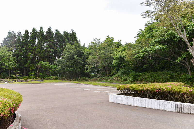 頸北斎場 駐車場