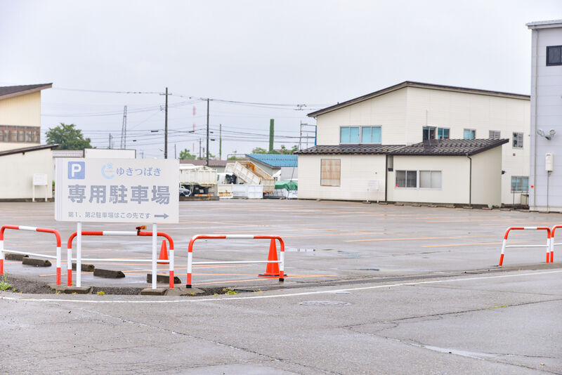 セレモニーホールゆきつばき 駐車場