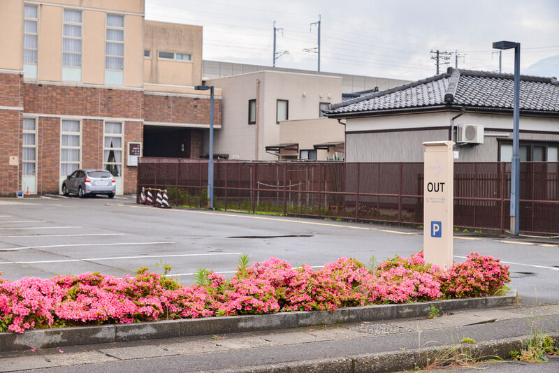糸西へいあん 駐車場