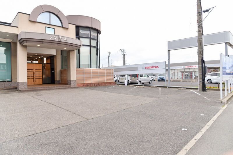 ラソ青山 駐車場