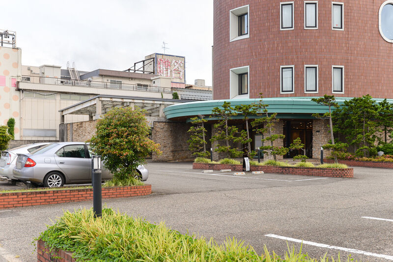 セレモニーホール竹尾 入り口