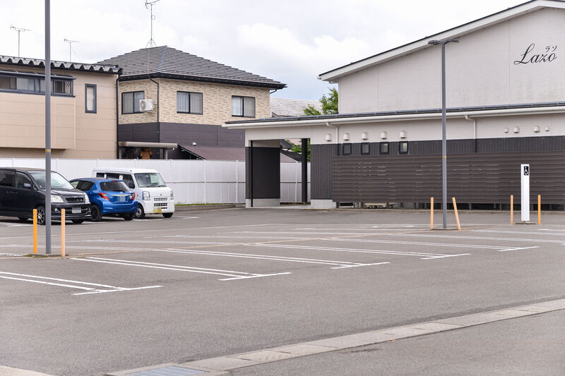 ラソ五泉 駐車場