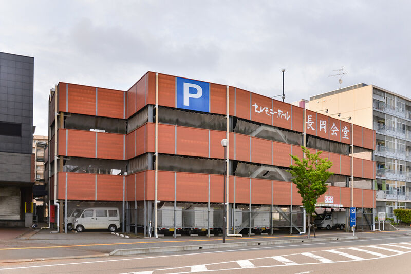 セレモニーホール長岡会堂 駐車場