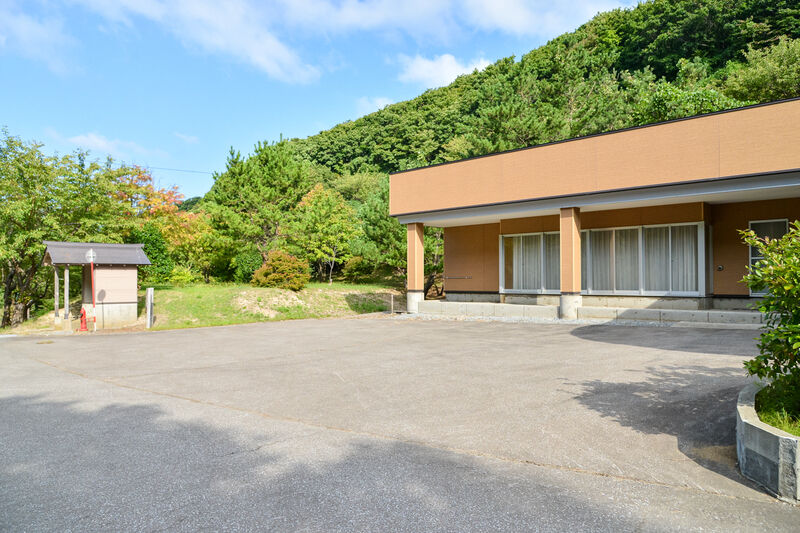 中泊町小泊斎場 駐車場
