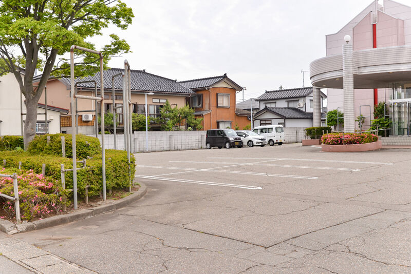 柏崎セレモニーホール 駐車場