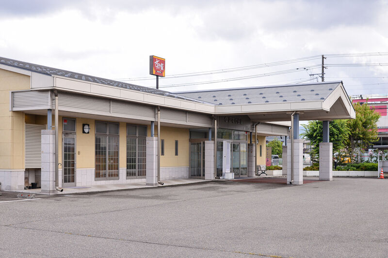 メモリーナ西加茂　にすけ会館 外観２