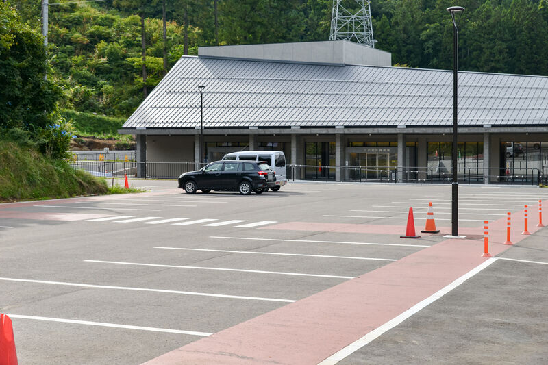 三戸地区葬祭場 駐車場