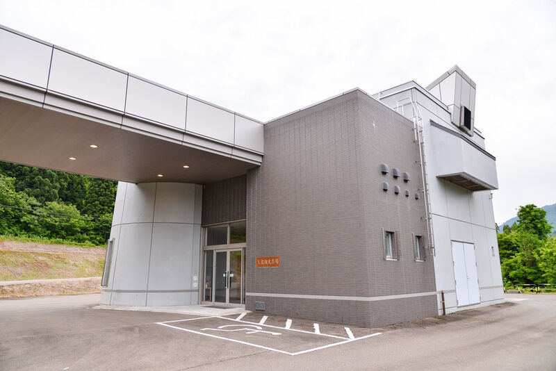 入広瀬火葬場 外観２