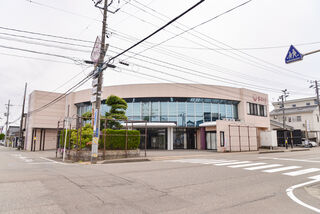 おおとり本館