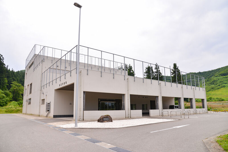 魚沼市斎場 外観