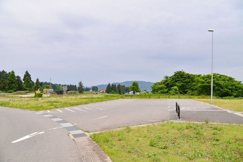 魚沼市斎場 駐車場