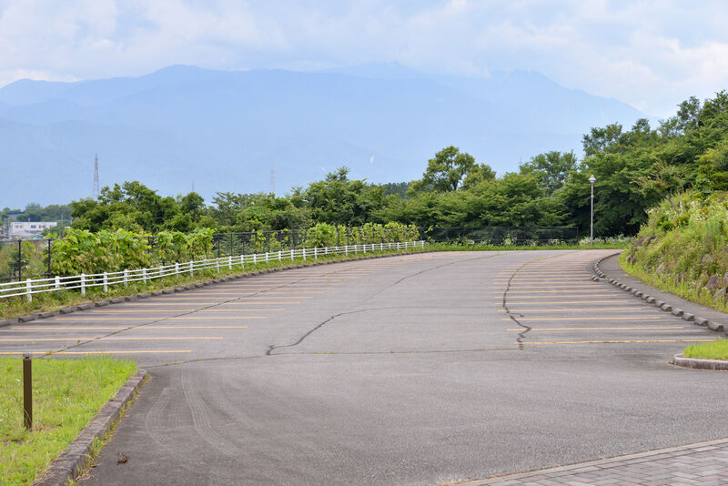 やすらぎ聖苑 駐車場