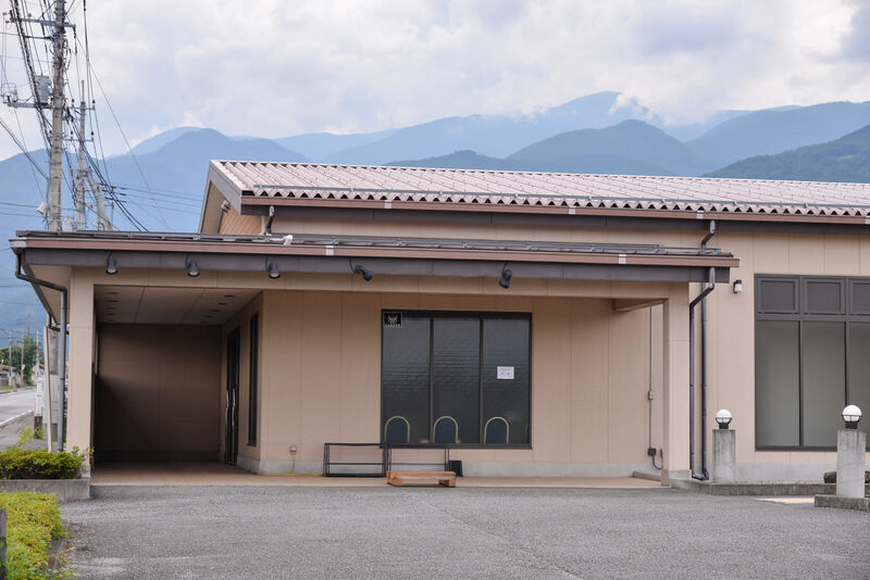 アピオセレモニーホール八田 入り口