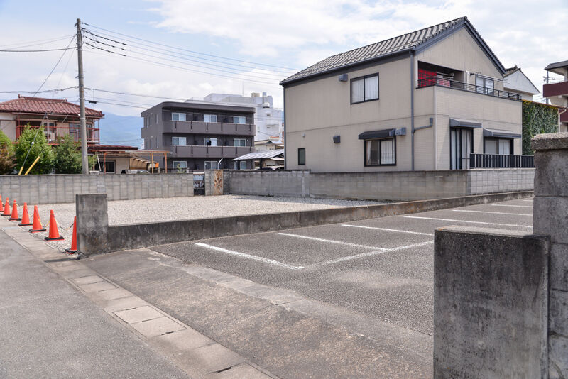 宝ホール 駐車場