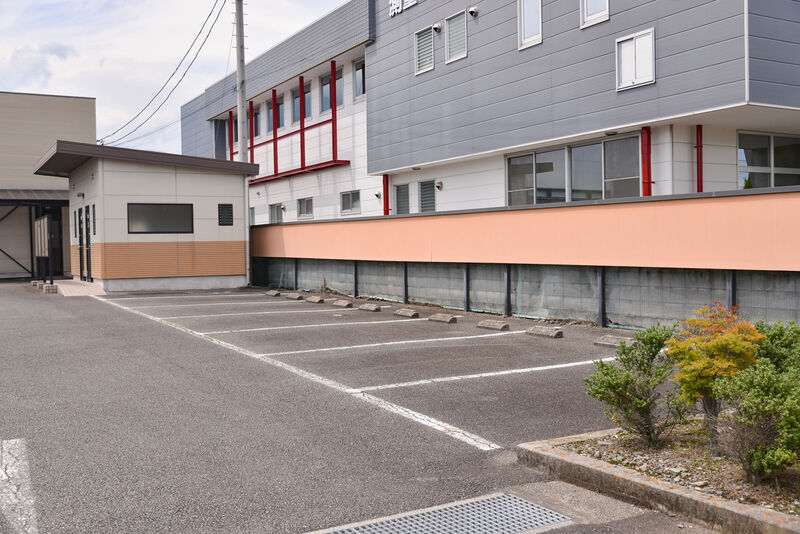 セレモニーホールあじさい増穂 駐車場