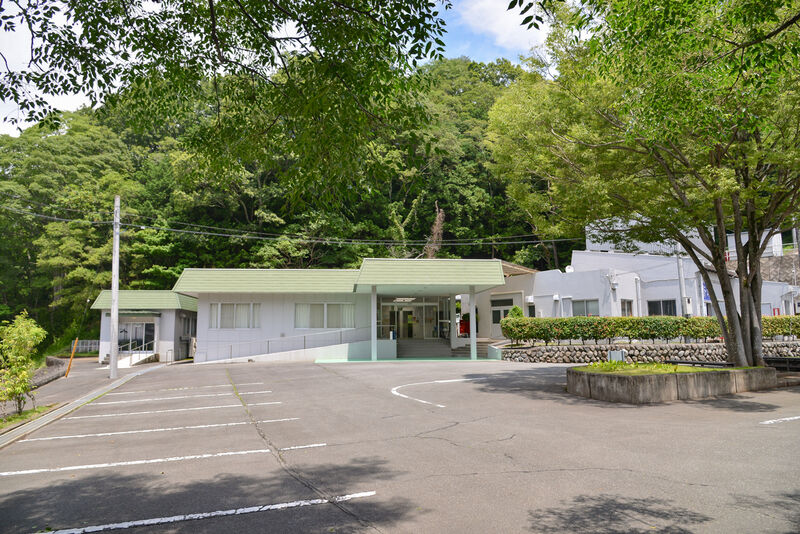 峡南衛生組合火葬場 外観２