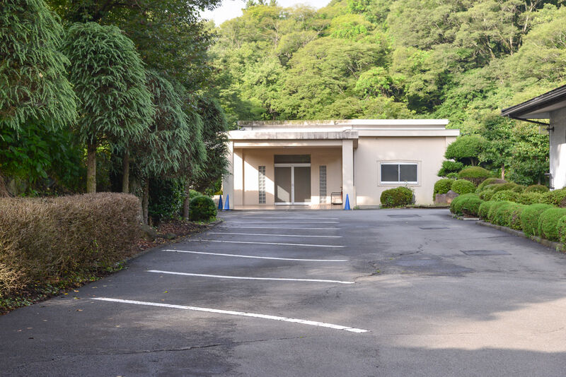 大月市　市営火葬場 駐車場