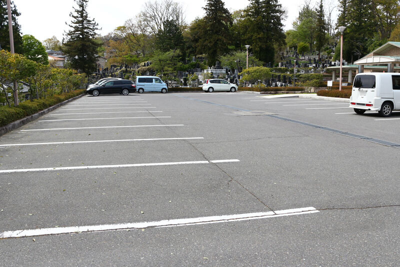 松本市営葬祭センター 駐車場