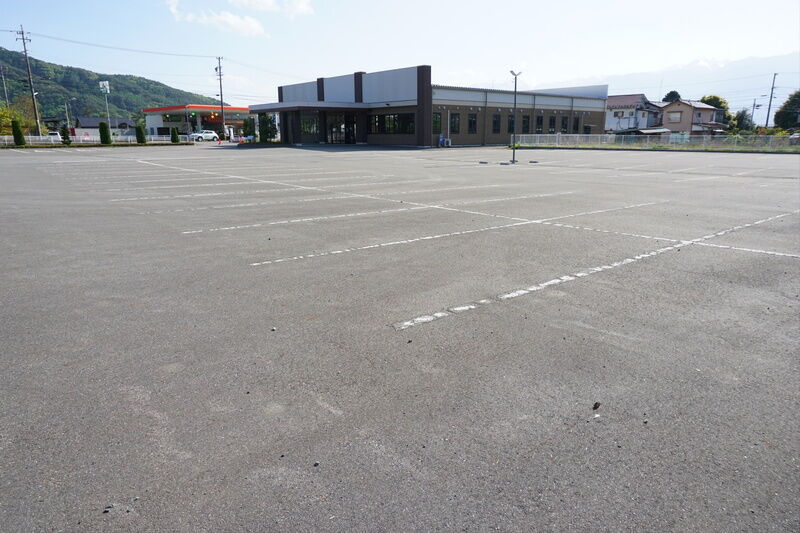 平安祭典美すず斎場 駐車場