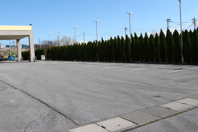 東部セレモニー虹のホール 駐車場