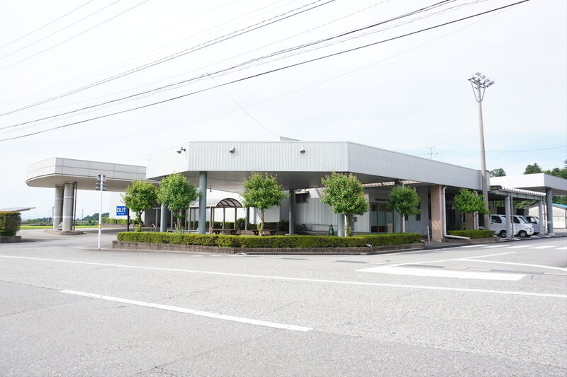 つるぎ彩慈館サンプレアホール 外観