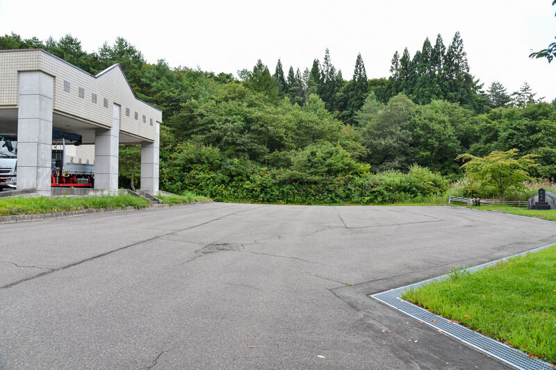 清幸苑 駐車場