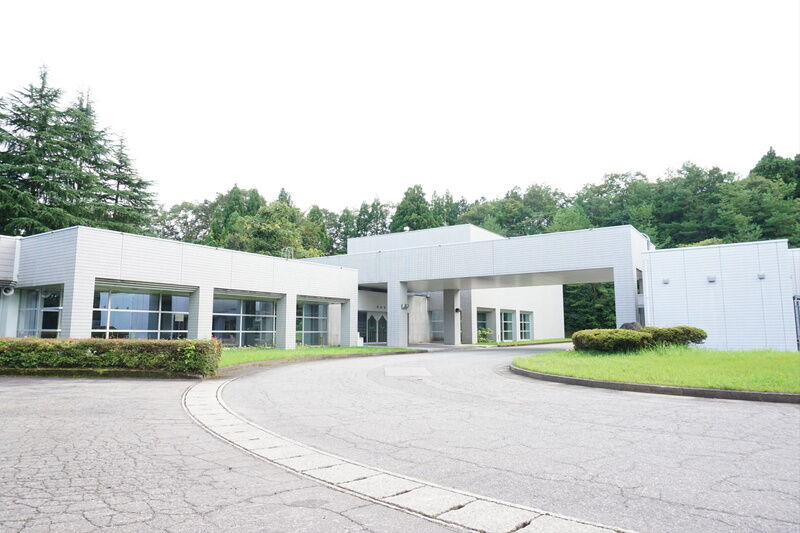 砺波市斎場 外観１