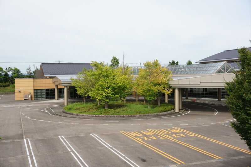 高岡斎場 外観２