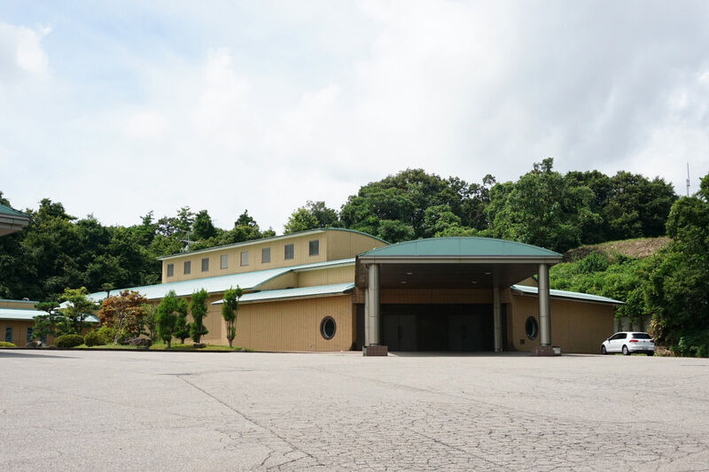 氷見市斎場 外観１