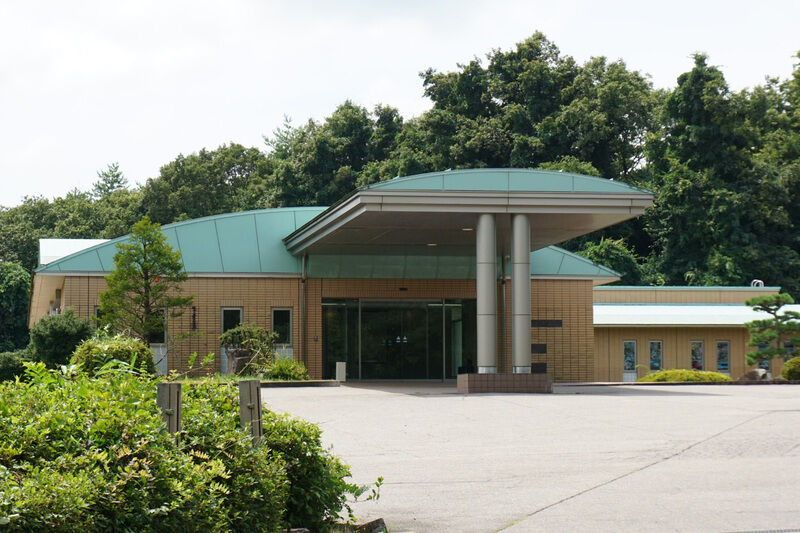 氷見市斎場 外観２