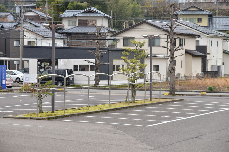 アスピカホール鯖江 駐車場